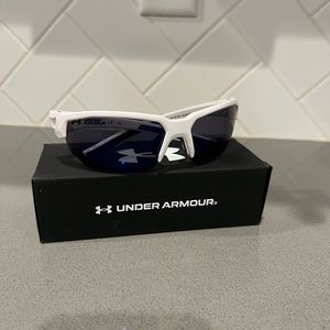 New!! Mens under armour sunglasses